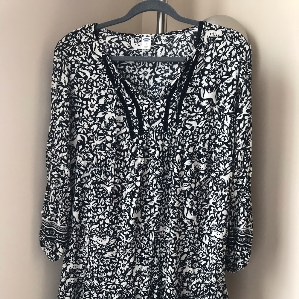 Black and White Tunic Dress